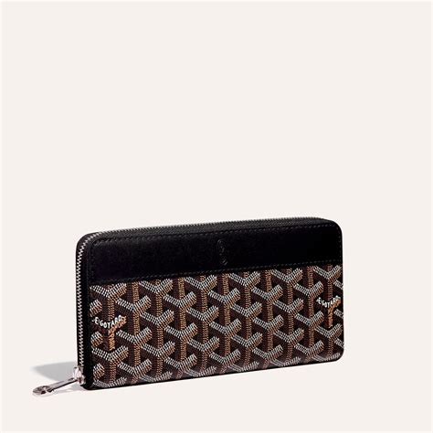 go yard mens wallet|goyard matignon gm wallet price.